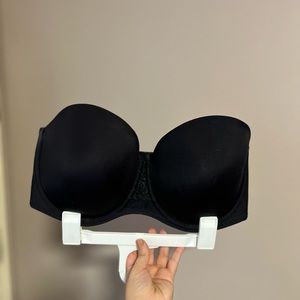 Black Strapless Bra